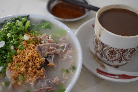 A double dose of artery hardening at Bihun Bebek Asie. Photo: Stuart McDonald