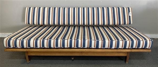 Knoll Daybed with Label 76" x 34"d x 27"h