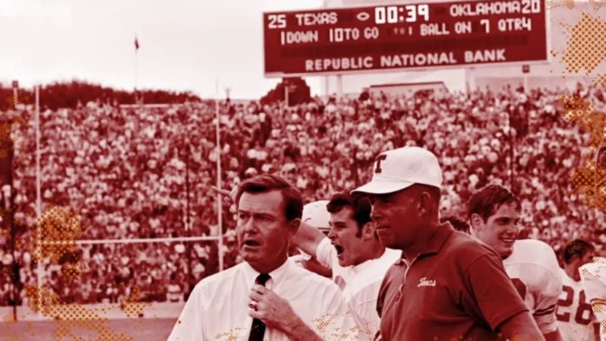 Darrell Royal & Barry Switzer Listed Among the Top College Football  Coaching Rivalries - Sports Illustrated Texas Longhorns News, Analysis and  More