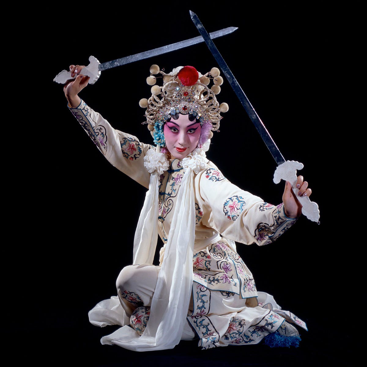 An actress plays the role of the White Snake in Baisha Zhuan (The Legend of White Snake) in a Chinese opera, 2000.