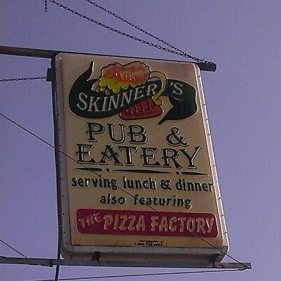 Skinner's Pub & Eatery - West Seventh - 919 Randolph Ave