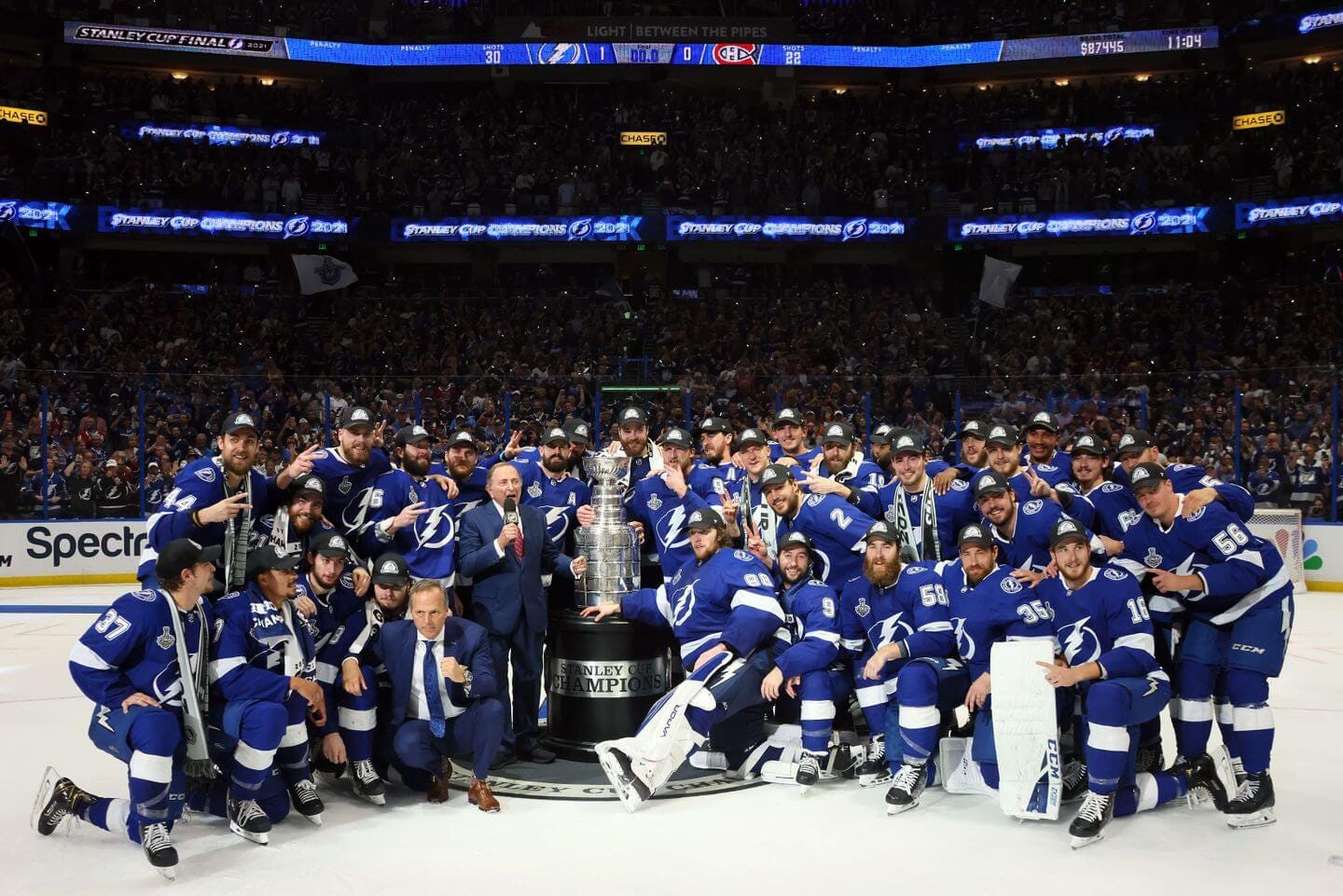Stanley Cup Final: Lightning win Stanley Cup, beat Canadiens 1-0 in Game 5  - The Athletic