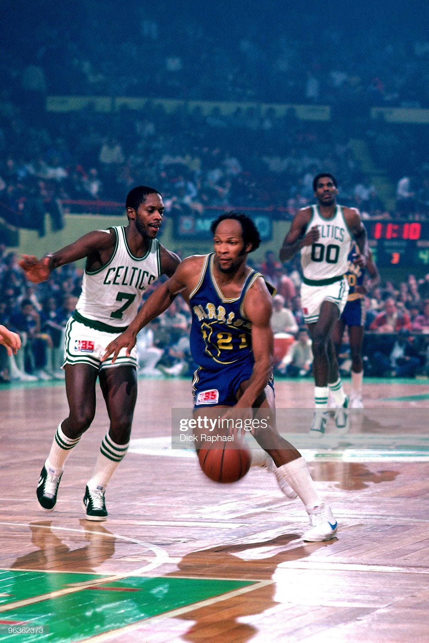 World B. Free of the Cleveland Cavaliers shoots a free throw against
