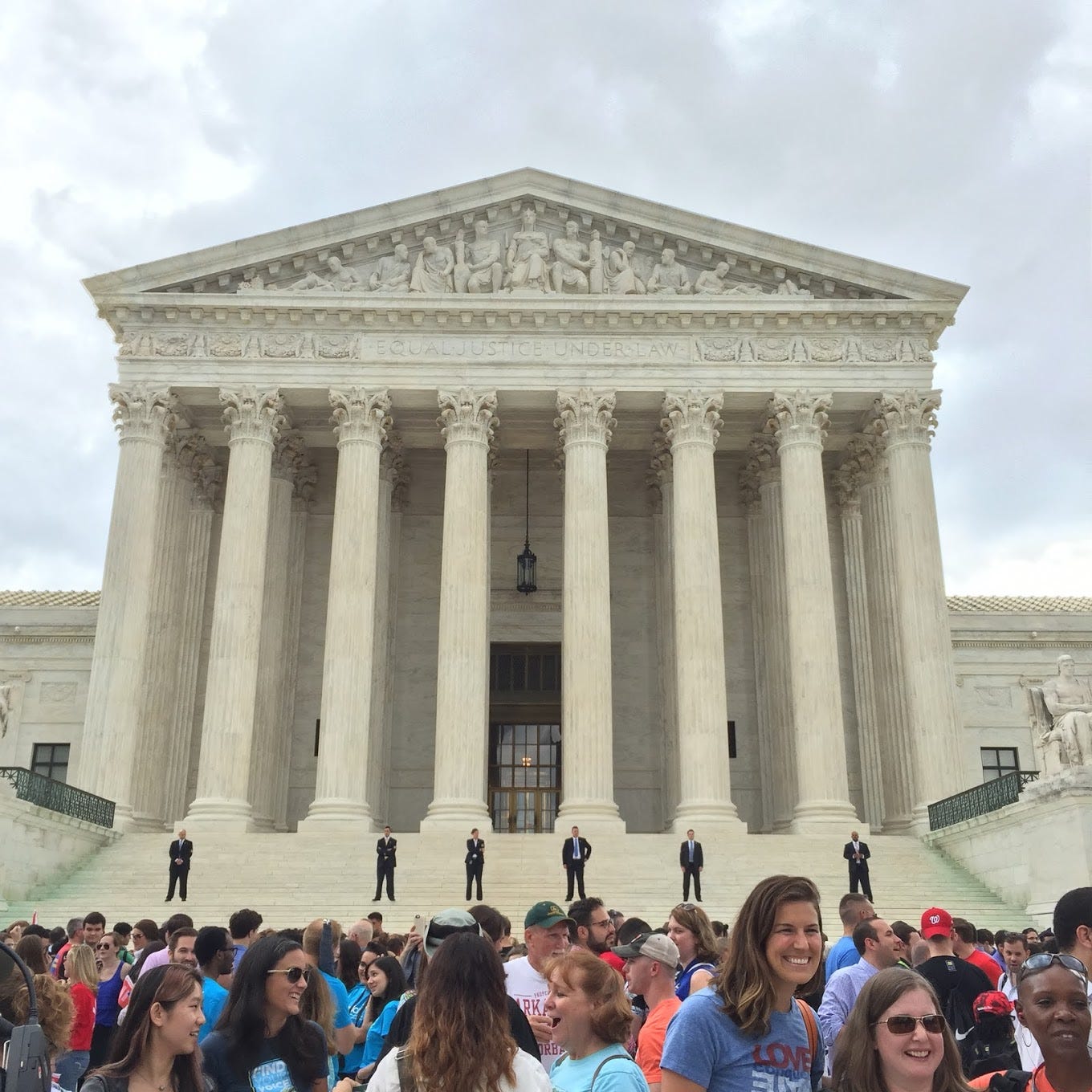 Crowd in front of the Supreme Court building.