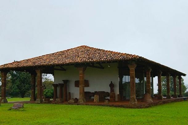 The museum at the mission site (CC BY 2.0)