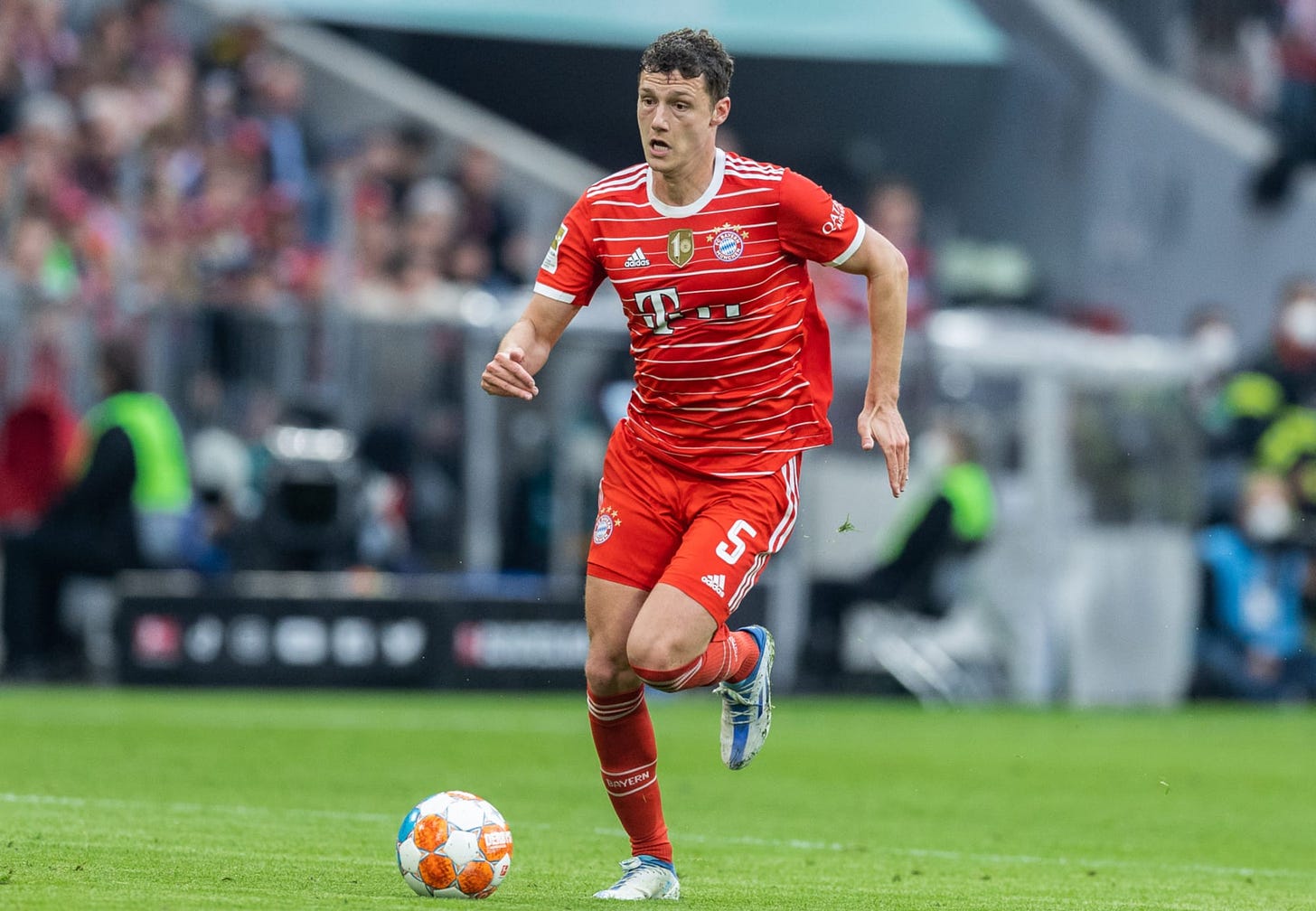 Bayern Munich: Benjamin Pavard reiterates preferred position