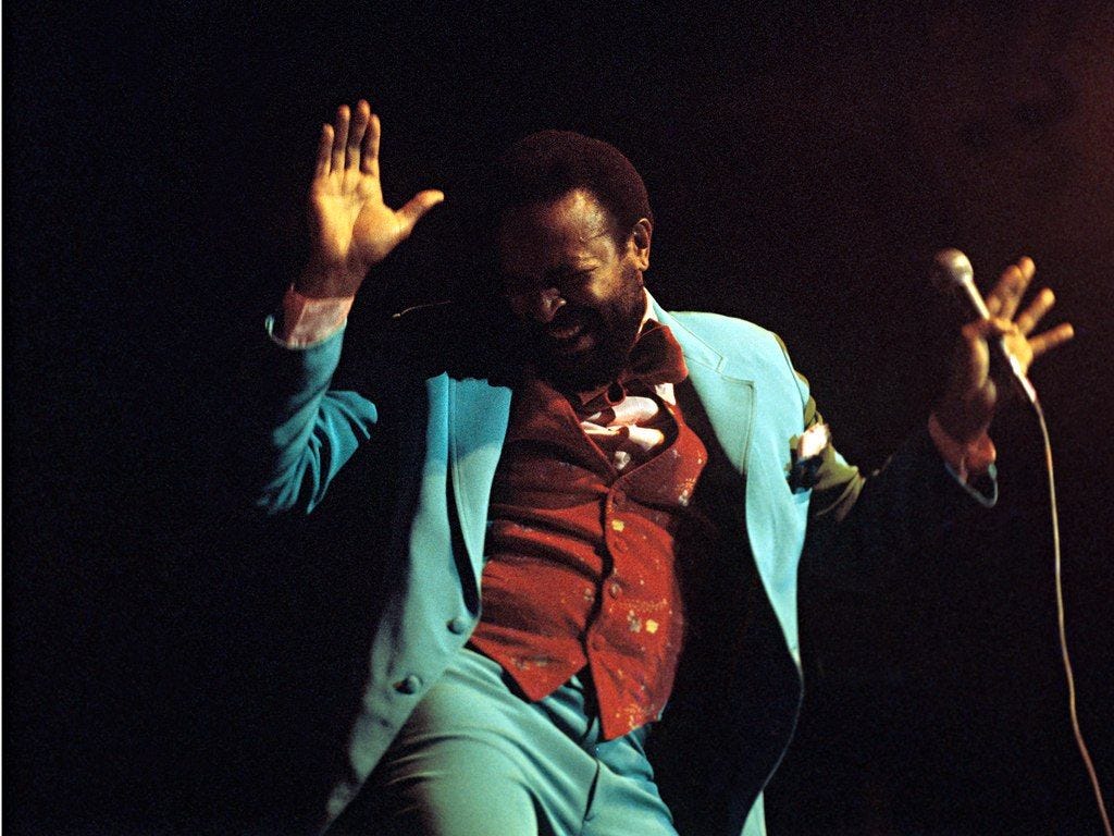 Marvin Gaye performs on stage at the Royal Albert Hall in 1976 | Marvin gaye, Marvin, Music ...