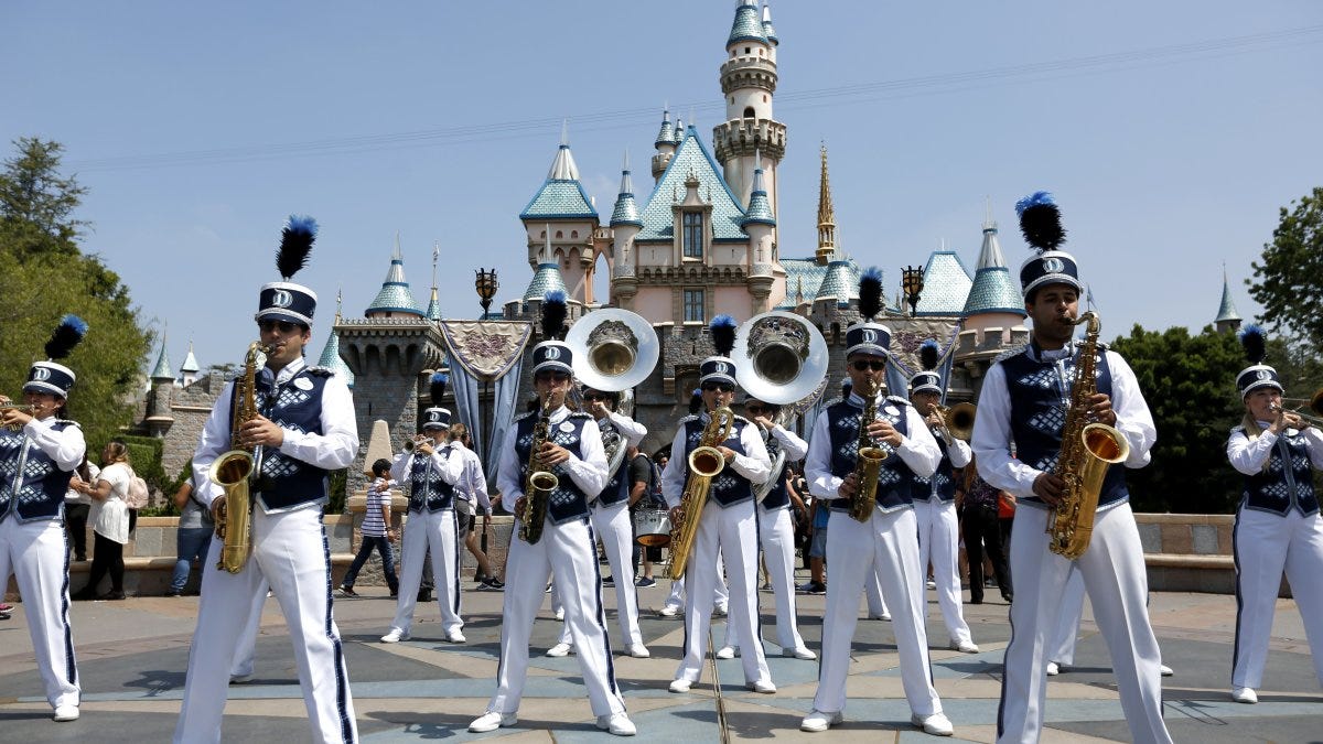 Disneyland Band Returns to Main Street Tomorrow - MickeyBlog.com