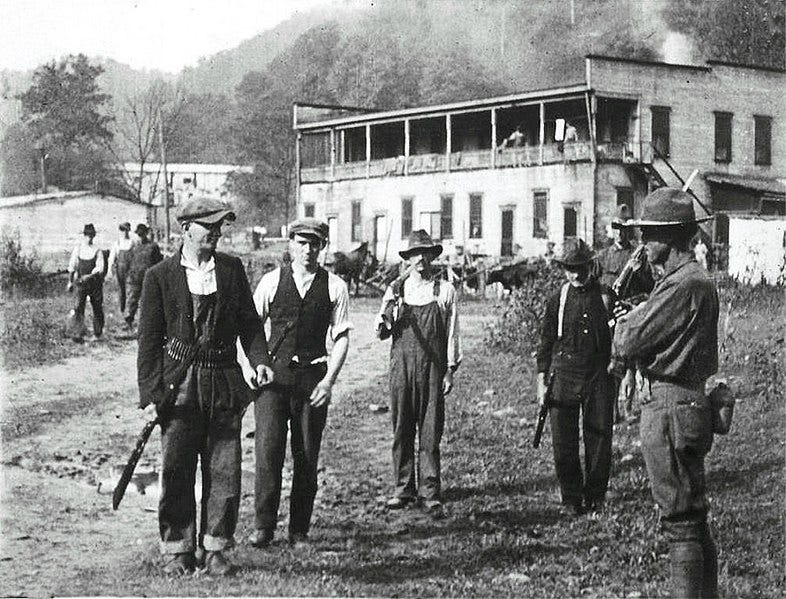 Union miners & federal troops at Blair Mountain