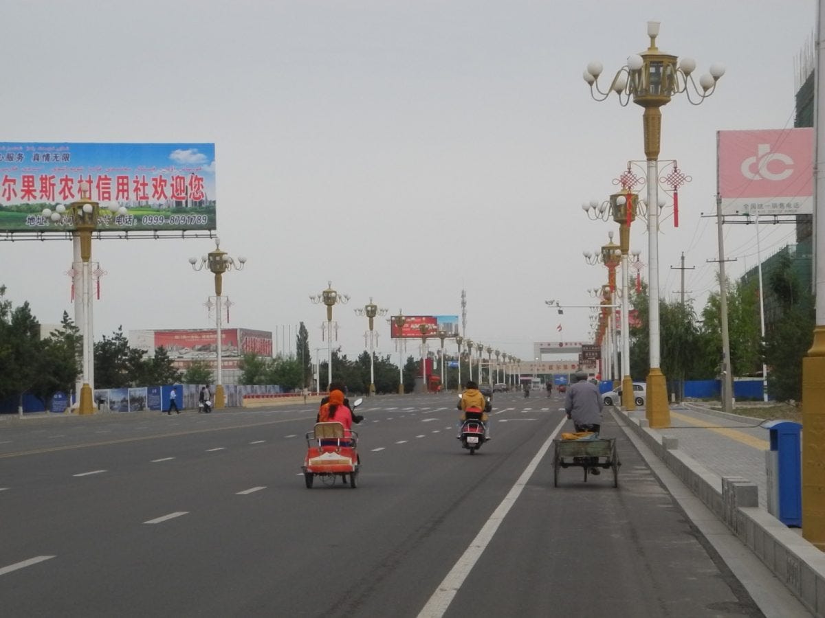 The road to the Kazakhstan border in Horgos. This is a part of the Western Europe-Western China Expressway, which goes from Lianyungang on the coast of China to St. Petersburg, Russia, and is a vital road link of the New Silk Road. Image: Wade Shepard.