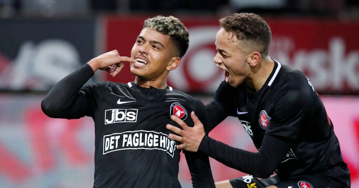 Magtdemonstration i topkamp: FC Midtjylland ydmygede FC København ...