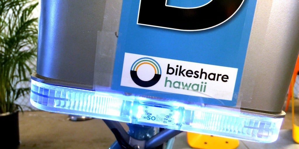 bikeshare-hawaii-12-bike-d-socialbikes-light