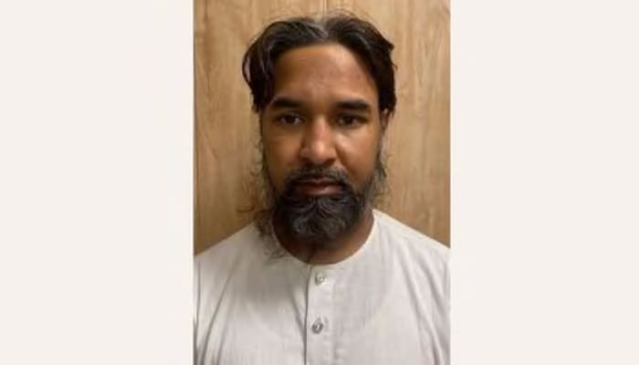 Delhi: Arrested Pakistani terrorist had married an Indian woman, received  calls over VoIP | India News | Zee News