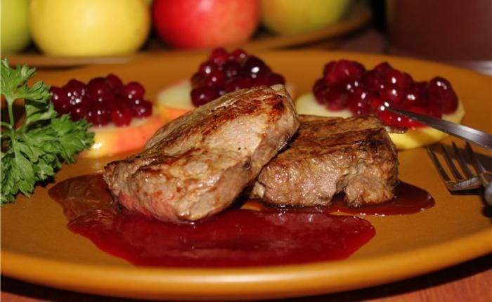 5 healthy recipes berry sauce for meat.