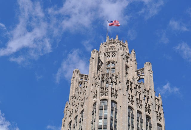 How did Tribune Tower get all those stones? — The New Chicagoan