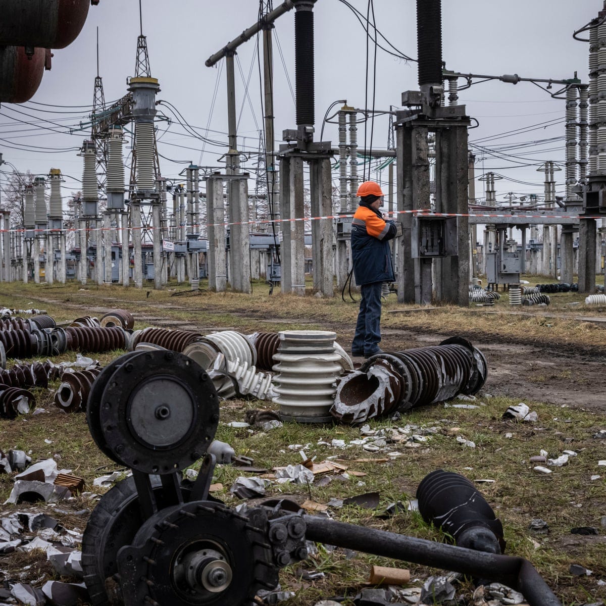 Ukraine pleads for help to fix energy grid hit by Russian bomb raids |  Ukraine | The Guardian