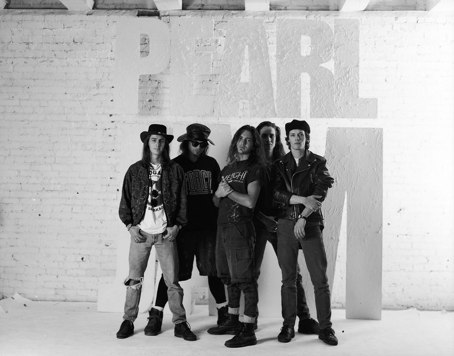 30 Artists Reflect on 30 Years of Pearl Jam’s<i>Ten</i>