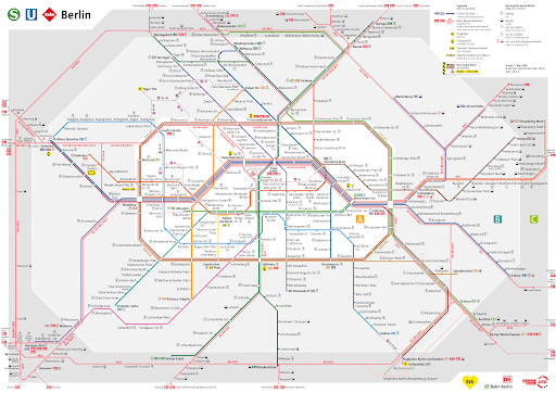 Moving around Berlin - Public transport and maps - CLARA on the road