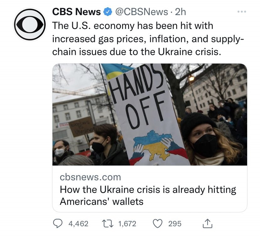 CBS News e @CBSNews • 2h 
The U.S. economy has been hit with 
increased gas prices, inflation, and supply- 
chain issues due to the Ukraine crisis. 
1 
cbsnews.com 
How the Ukraine crisis is already hitting 
Americans' wallets 
0 4,462 1,672 0 295 