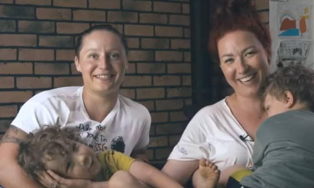 A still screenshot of Milena and Ola from a campaign video about LGBT+ families in Poland for Miłość Nie Wyklucza