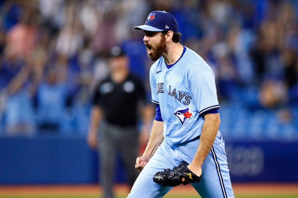 Jordan Romano&#39;s journey from hometown kid to Blue Jays&#39; closer chasing the  playoffs: &#39;I still have to pinch myself&#39; – The Athletic