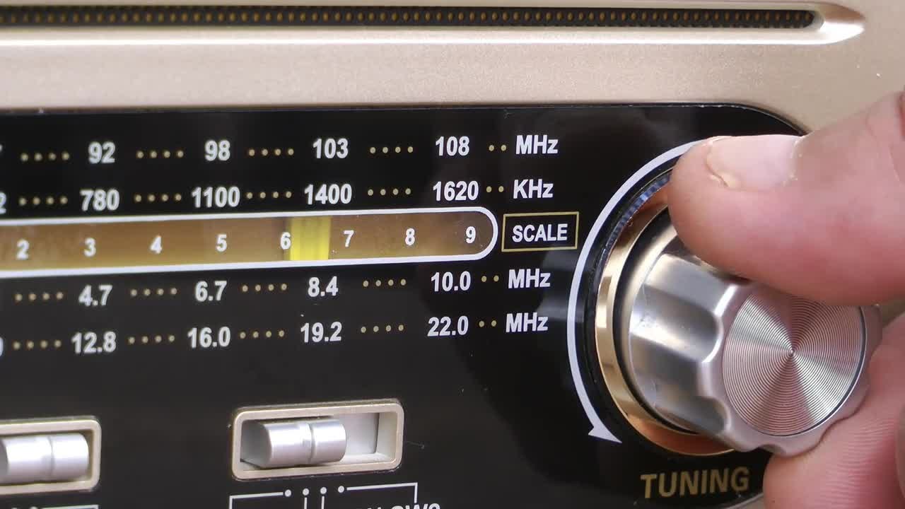 Tuning A Vintage Radio - Stock Video | Motion Array