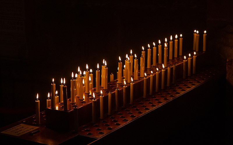 File:Candles in church.jpg