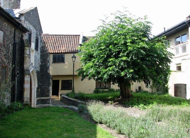 Tombland Alley