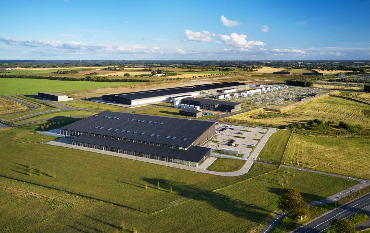 Apple data center in Denmark powered by 50 MW of solar – pv magazine  International