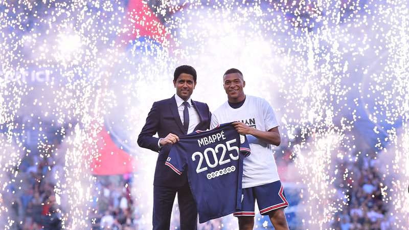 Kylian Mbappé renova o contrato com o Paris saint-Germain Até 2025 | Paris  Saint-Germain
