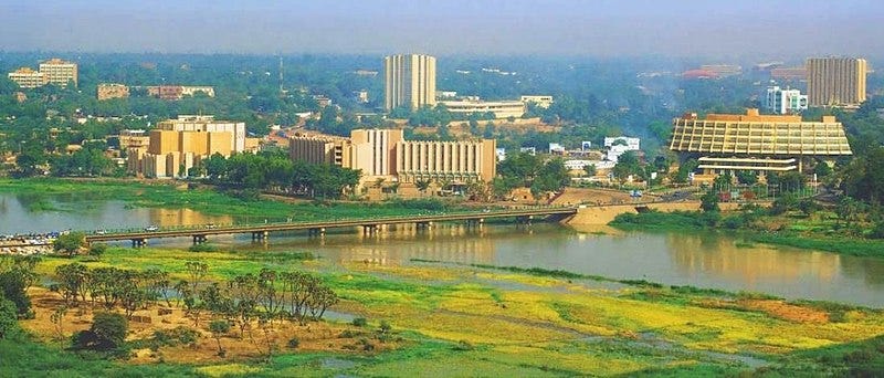 File:Niamey harobanda.jpg