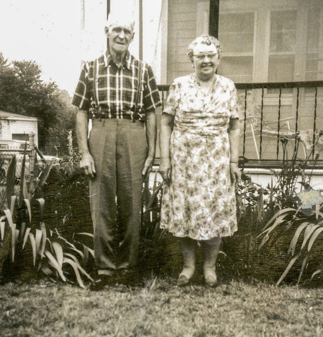 Mr. and Mrs. Bert Robbins