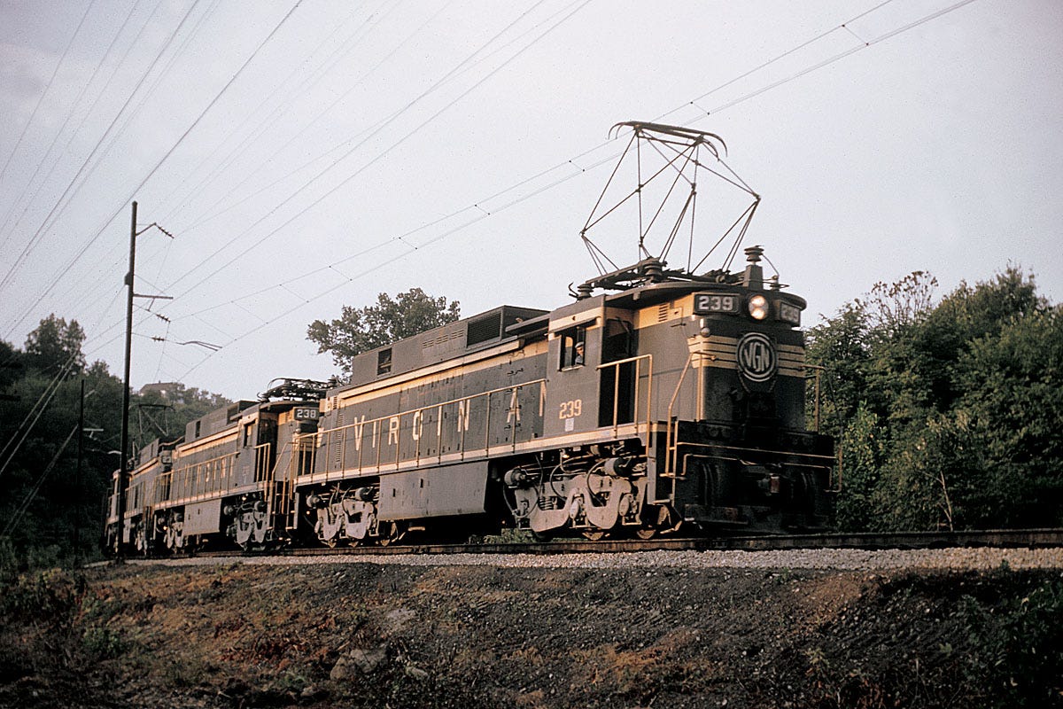 Illinois museum acquires well-traveled electric locomotive from New England  | Trains Magazine