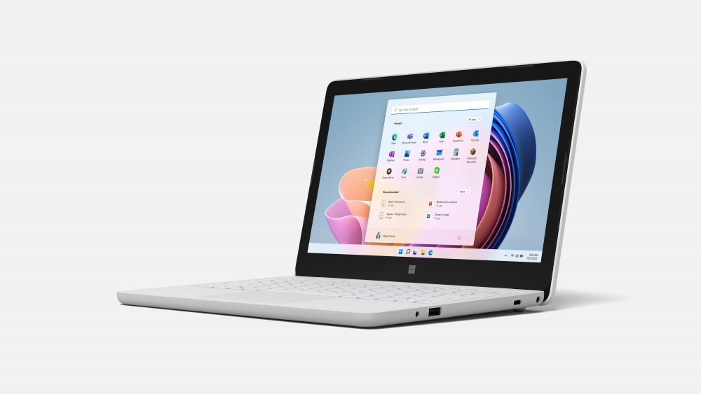 Microsoft serves up a Google Chromebook rival with $250 Surface Laptop SE  for students - GeekWire