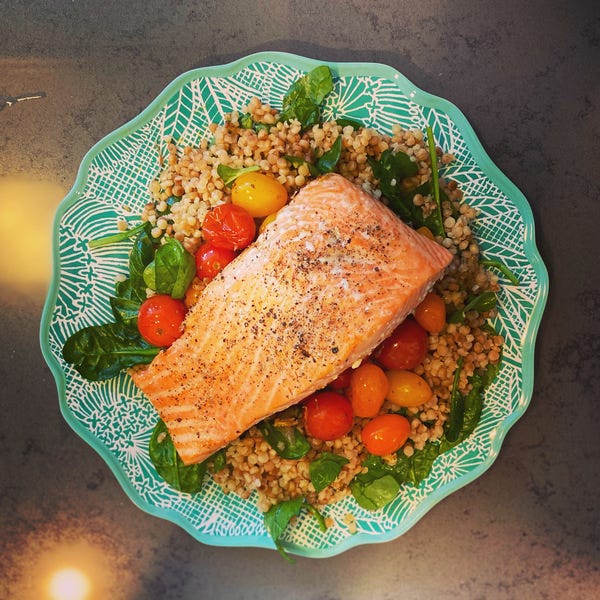 Kitchen Adventures: Salmon x Roasted Tomatoes & Shallots x Israeli couscous