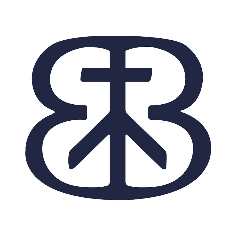 Please note that the Bodmer family crest is identical to the one mentioned above.