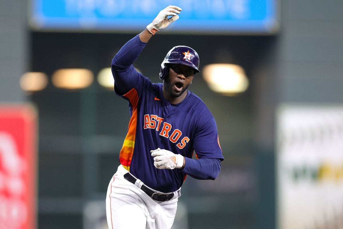 Houston up 2-0!!! Yordan Álvarez comes clutch AGAIN for Astros as they top  Mariners 4-2 - The Crawfish Boxes