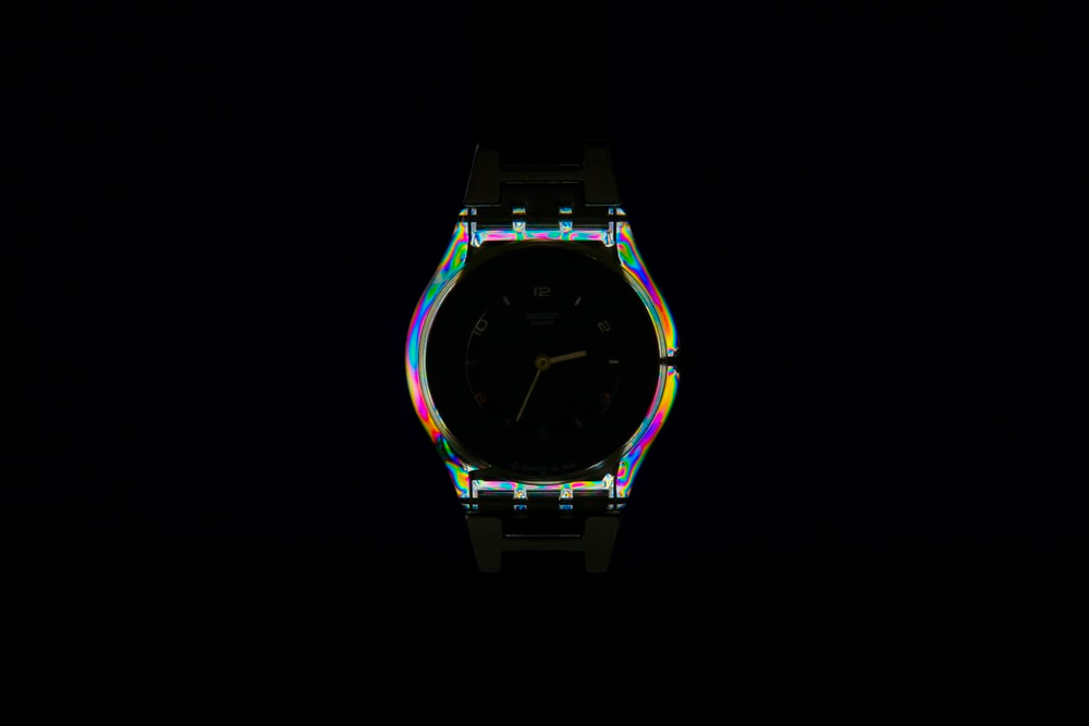 watch emitting lights