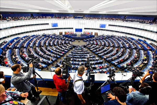 В Європейському парламенті засідають 751 депутат