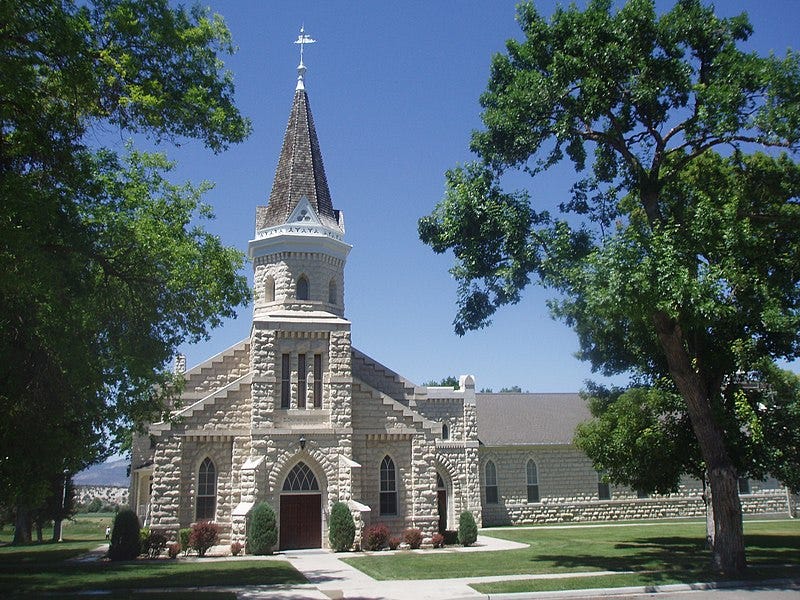 File:Spring City Utah LDS Chapel.jpeg