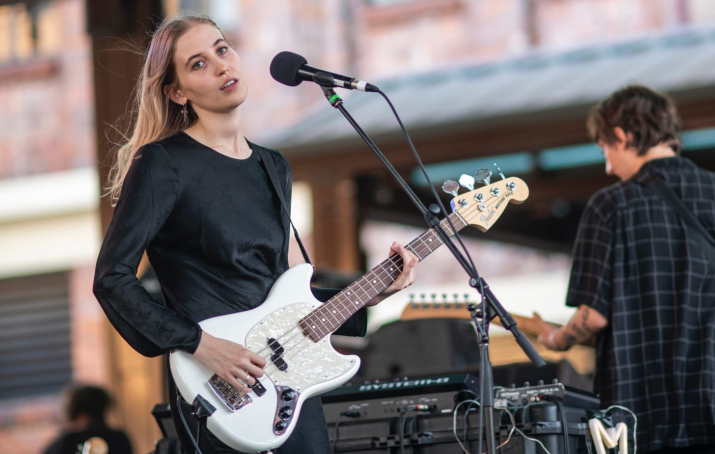 Hatchie drops smoky cover of Jennifer Paige's 1998 hit 'Crush'