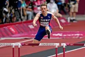 Karsten Warholm breaks own world record in 400-meter hurdles (Video)