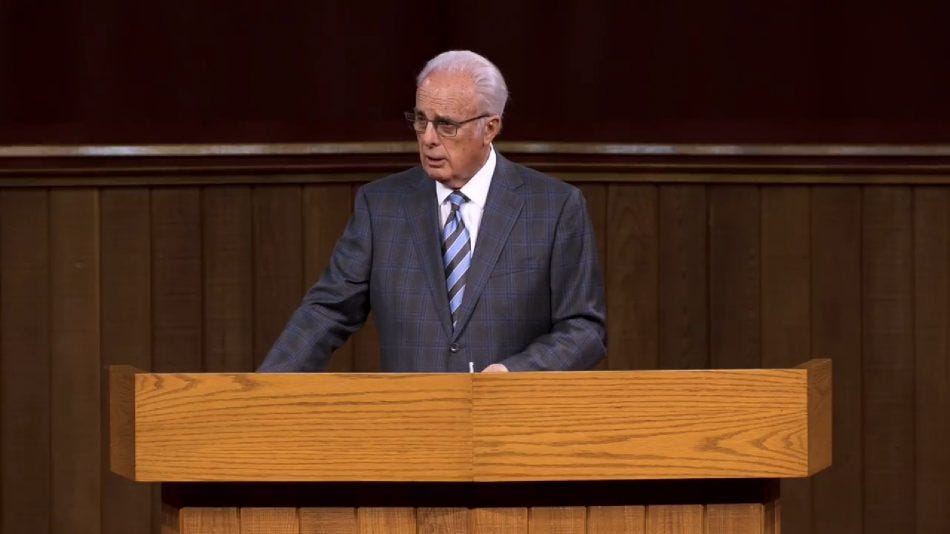 A Set of John MacArthur Sermons to Watch During and About Christmas
