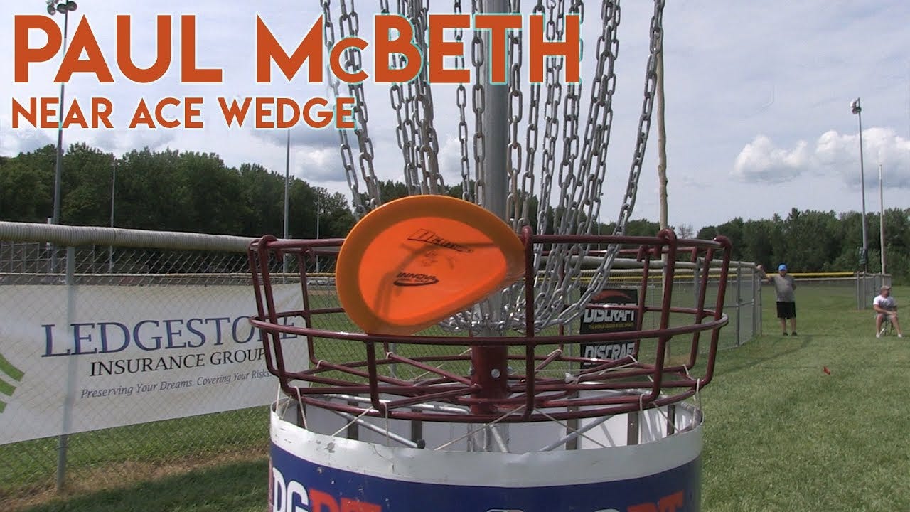 Paul McBeth - Near Ace - Wedges Into Side of Basket - 476 Foot Hole! -  YouTube