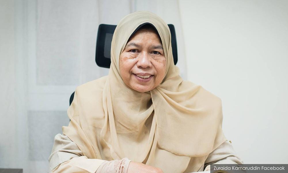LETTER | Zuraida's comment on Agong irresponsible