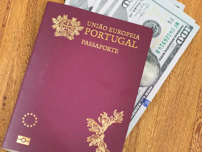 Portuguese passport (Translation 