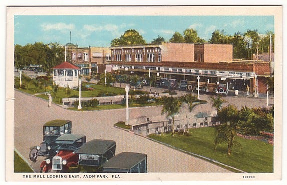 Avon Park Florida Mall Postcard