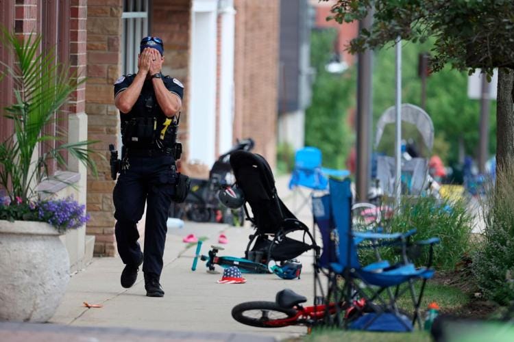 July Fourth celebrations in Highland Park, Illinois, end in terror after  mass shooting leaves 6 dead and dozens injured | | wlfi.com