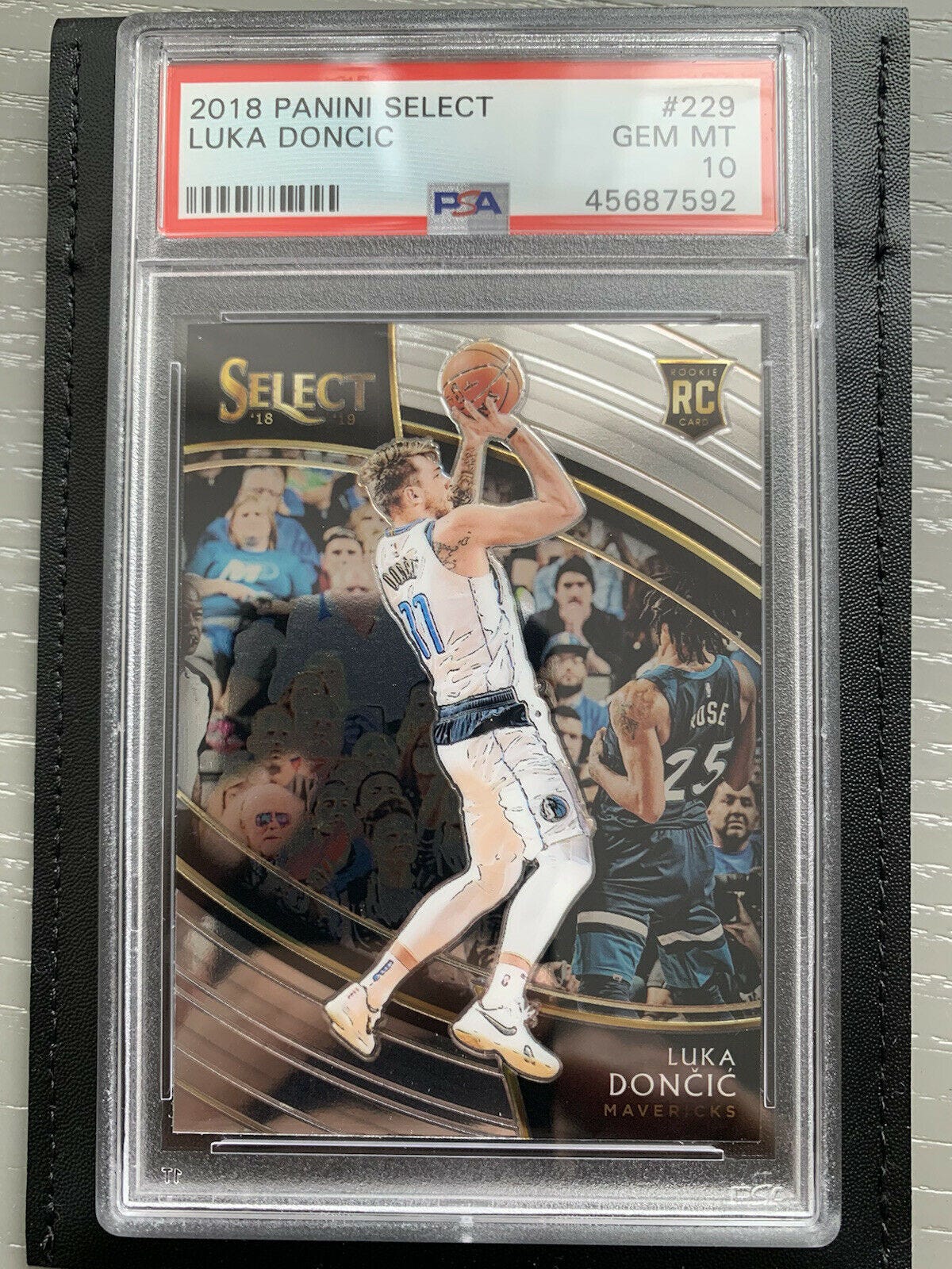 Image 1 - 2018-19 Select  #229 Luka Doncic Courtside RC PSA 10 Perfect  Gem Mint Card