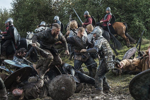 9 Reasons You Should Be Watching Vikings - TV Fanatic